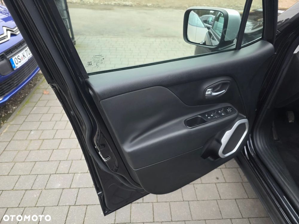 Jeep Renegade 1.4 MultiAir Limited - 22