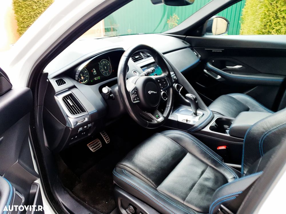 Jaguar E-Pace P250 AWD R-Dynamic S - 7