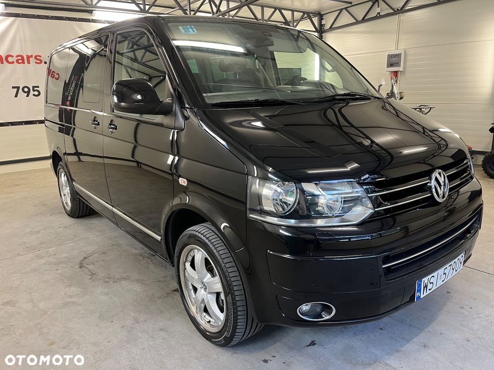 Volkswagen Multivan - 10