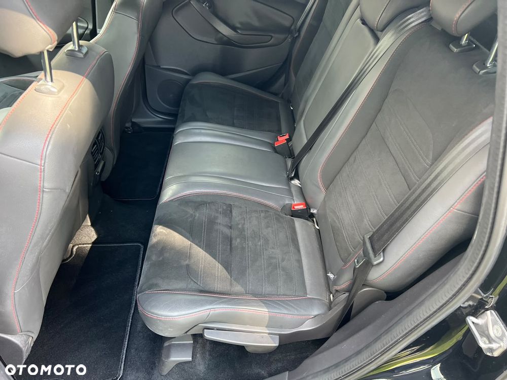 Ford Kuga 2.0 TDCi 4x4 ST-Line - 13