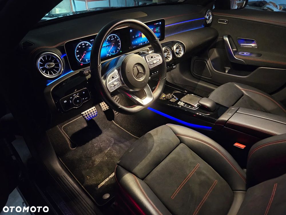 Mercedes-Benz CLA 200 AMG Line 7G-DCT - 9