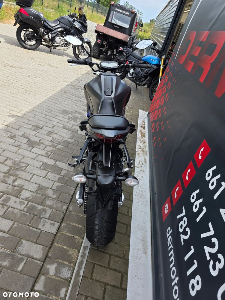 Yamaha MT - 16