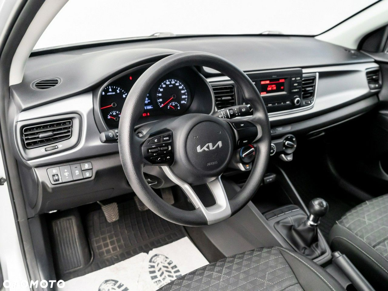 Kia Rio 1.2 M - 21