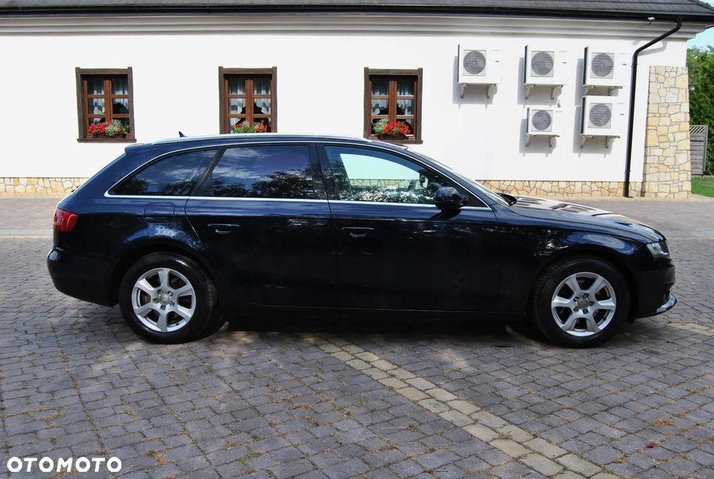 Audi A4 Avant - 17