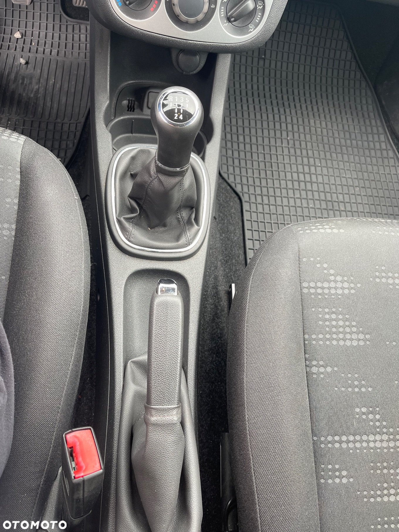 Opel Corsa 1.4 16V Satellite - 15