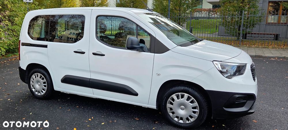 Opel Combo Life 1.2 Turbo Enjoy S&S - 10