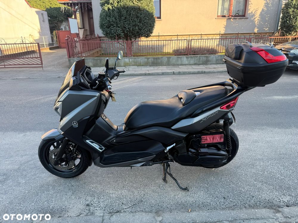 Yamaha X-max - 4