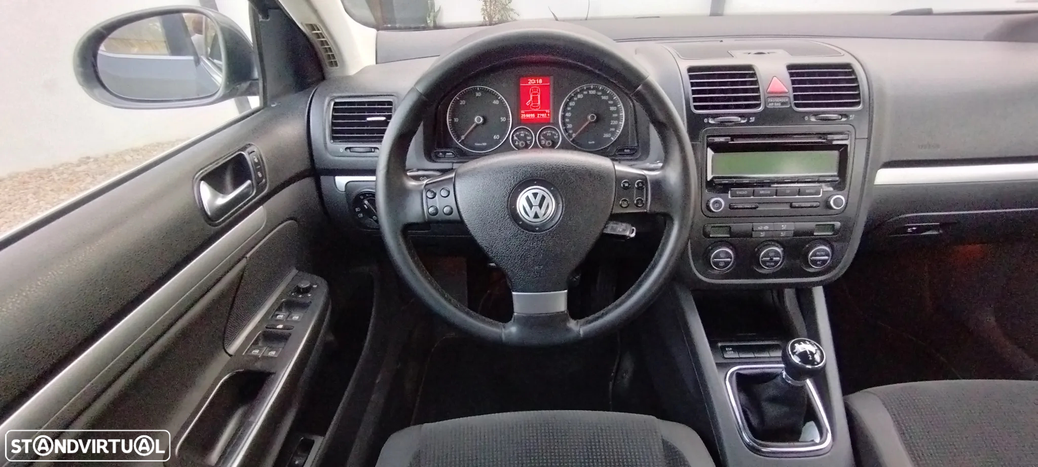 VW Jetta 1.9 TDi BlueM. Confortline - 22
