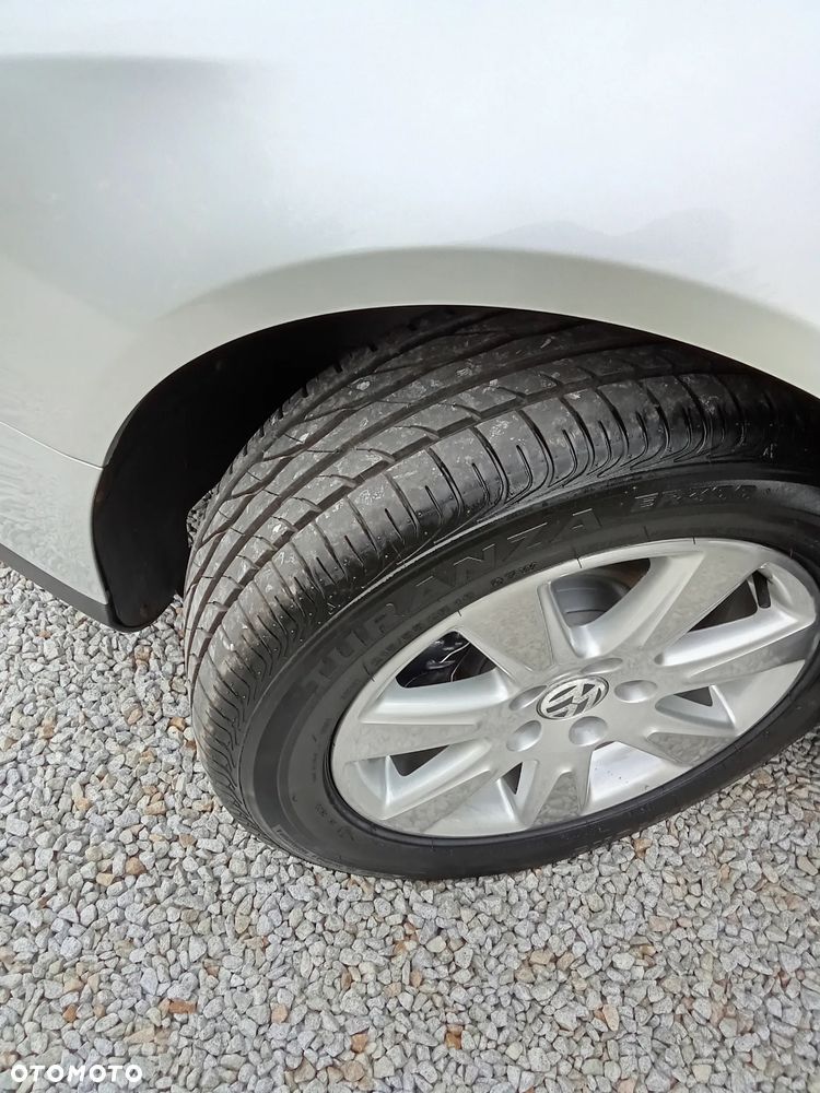 Volkswagen Passat - 33