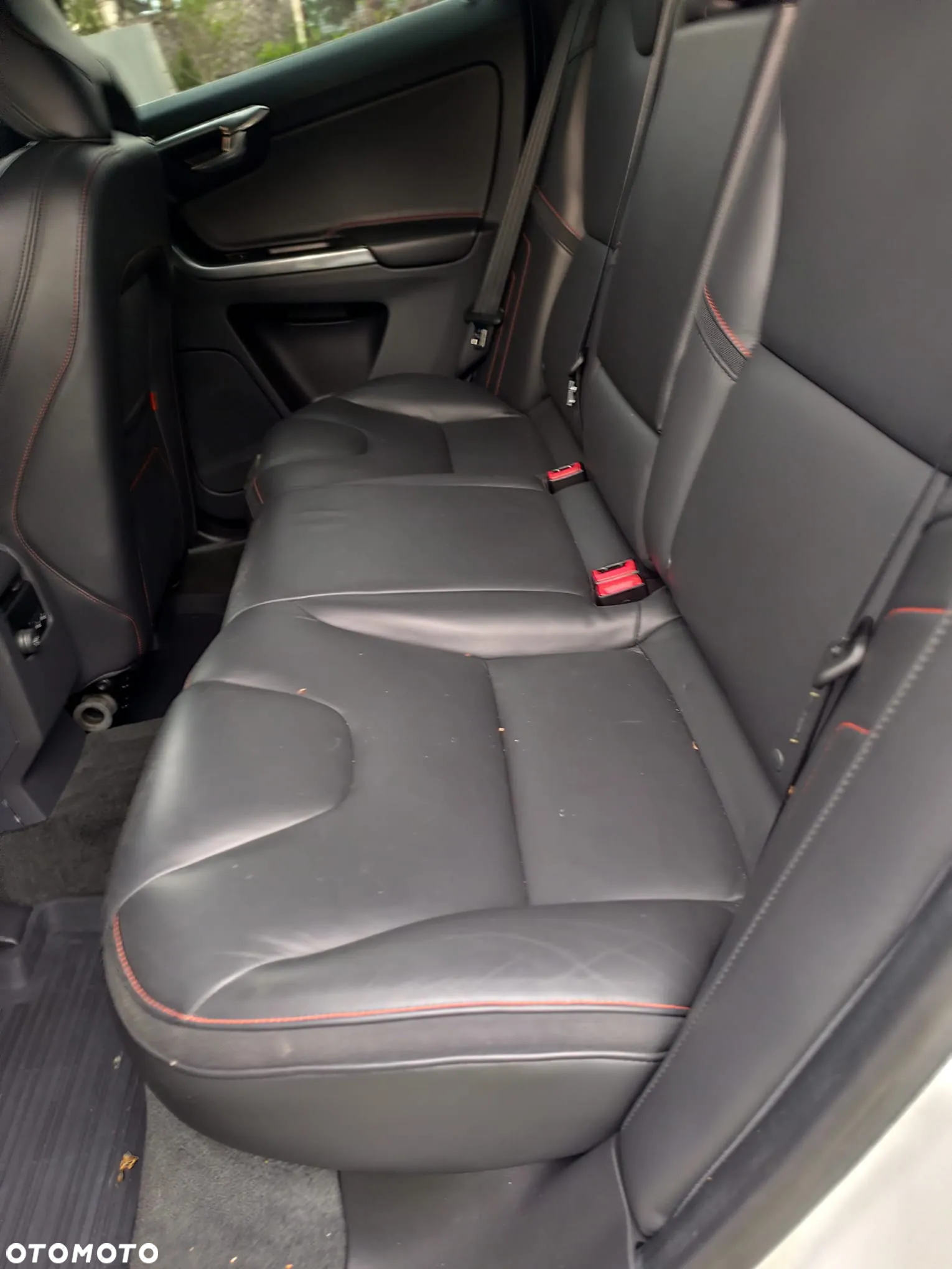 Volvo XC 60 D4 AWD Geartronic Ocean Race - 12
