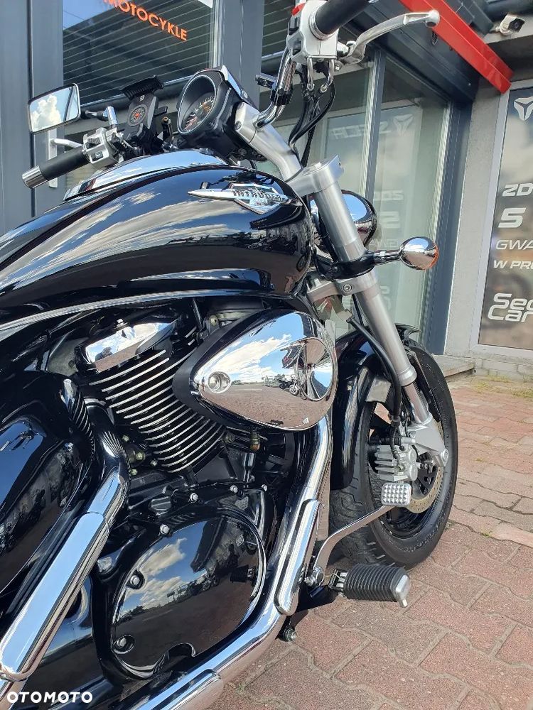 Suzuki Intruder - 34