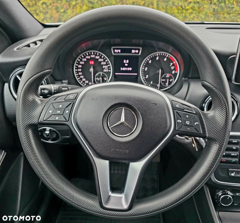 Mercedes-Benz Klasa A 200 (BlueEFFICIENCY) Style - 28