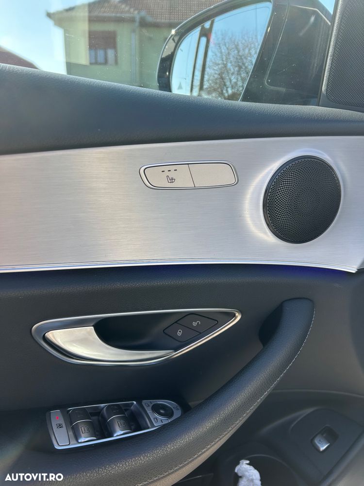 Mercedes-Benz E 300 de 9G-TRONIC Night Edition - 11