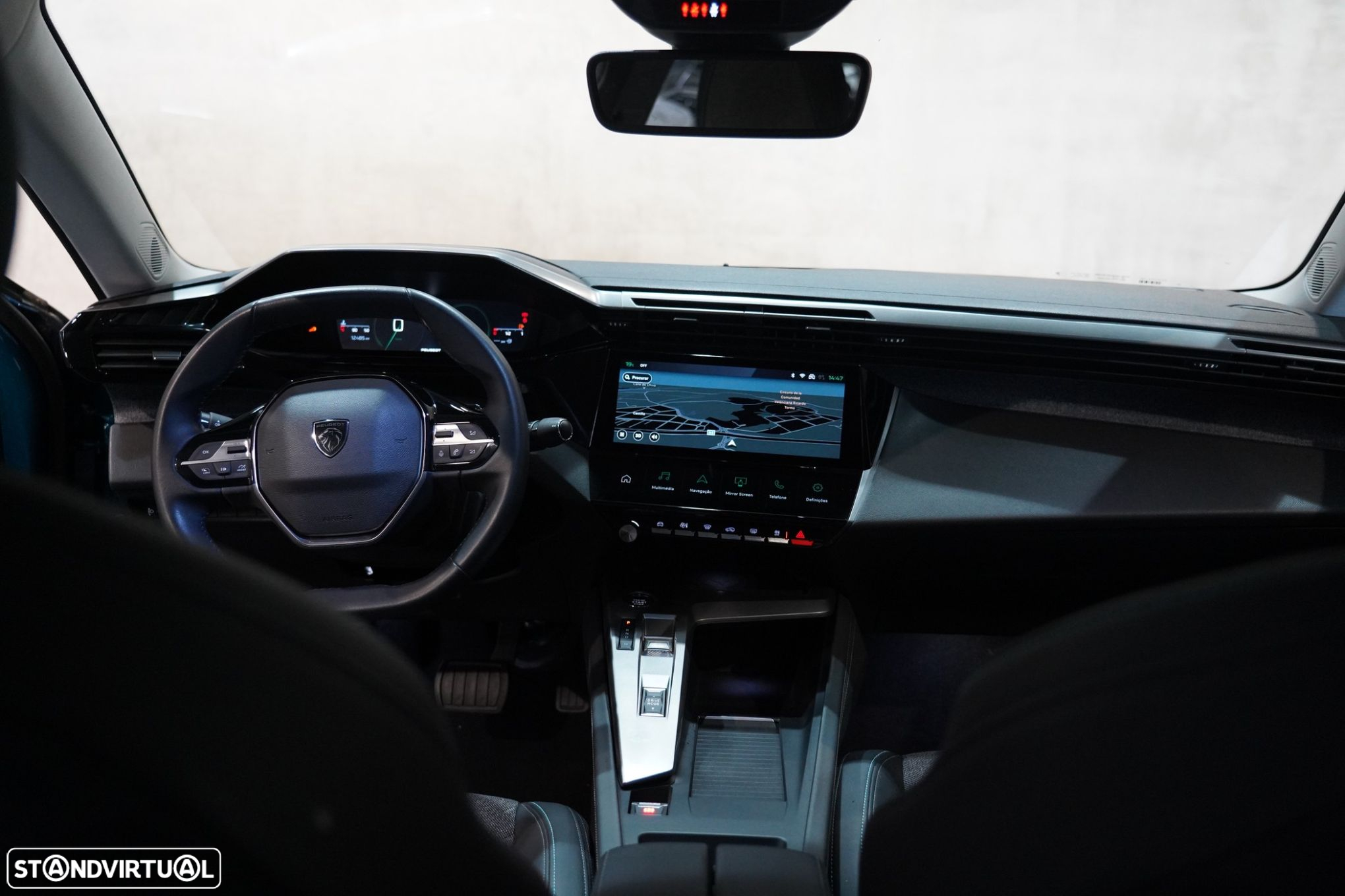 Peugeot 408 1.2 PureTech Allure EAT8 - 29