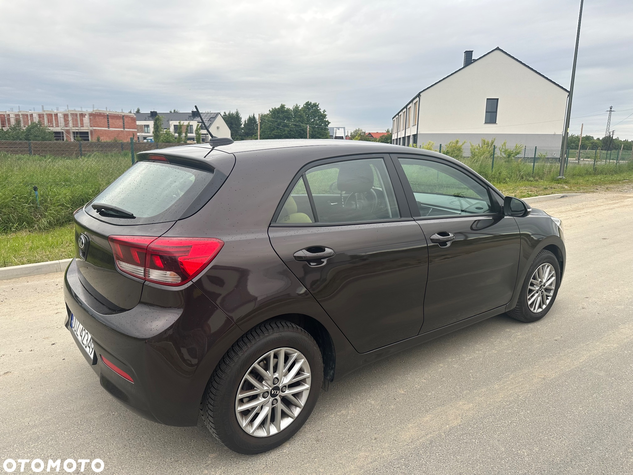 Kia Rio - 3