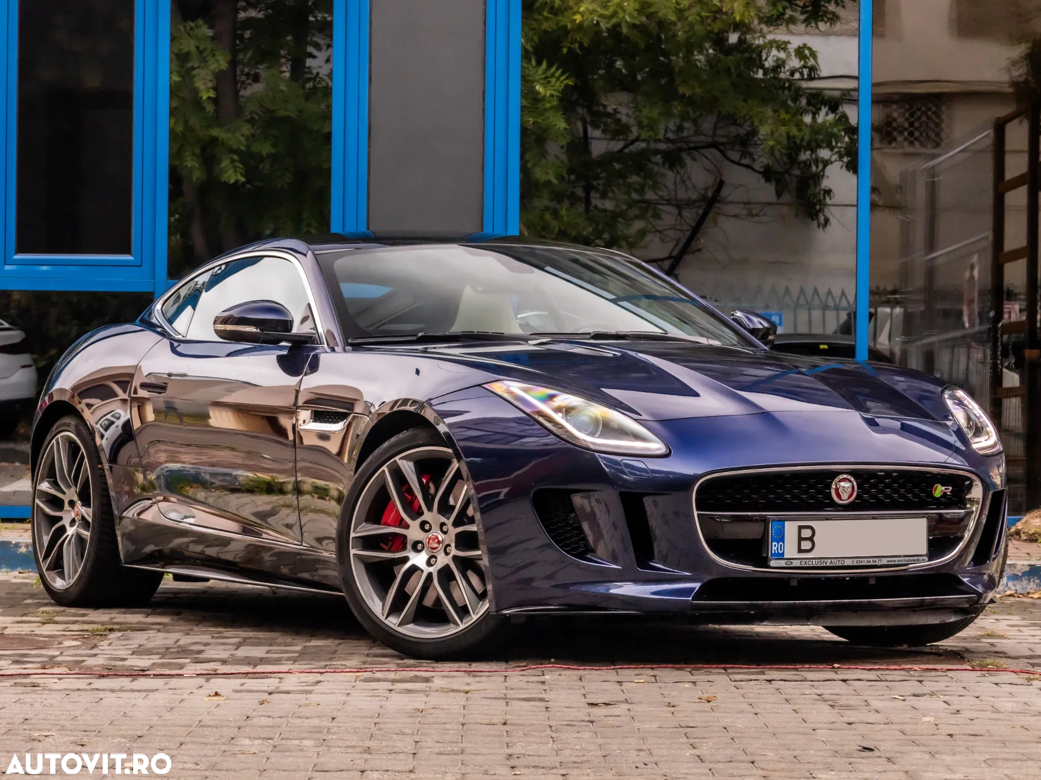 Jaguar F-Type V8 S - 2