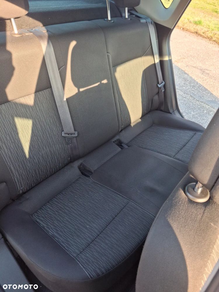 Opel Astra 1.7 CDTI Enjoy - 12