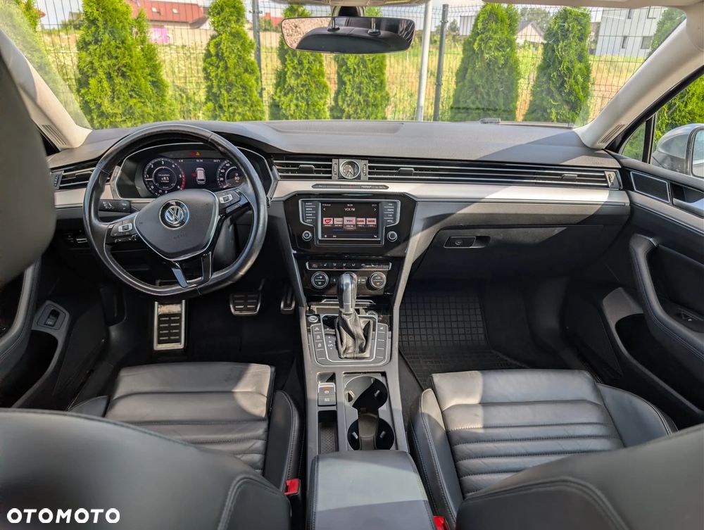 Volkswagen Passat Alltrack - 29