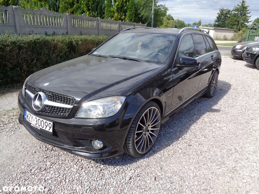 Mercedes-Benz Klasa C 320 CDI Elegance 4-Matic