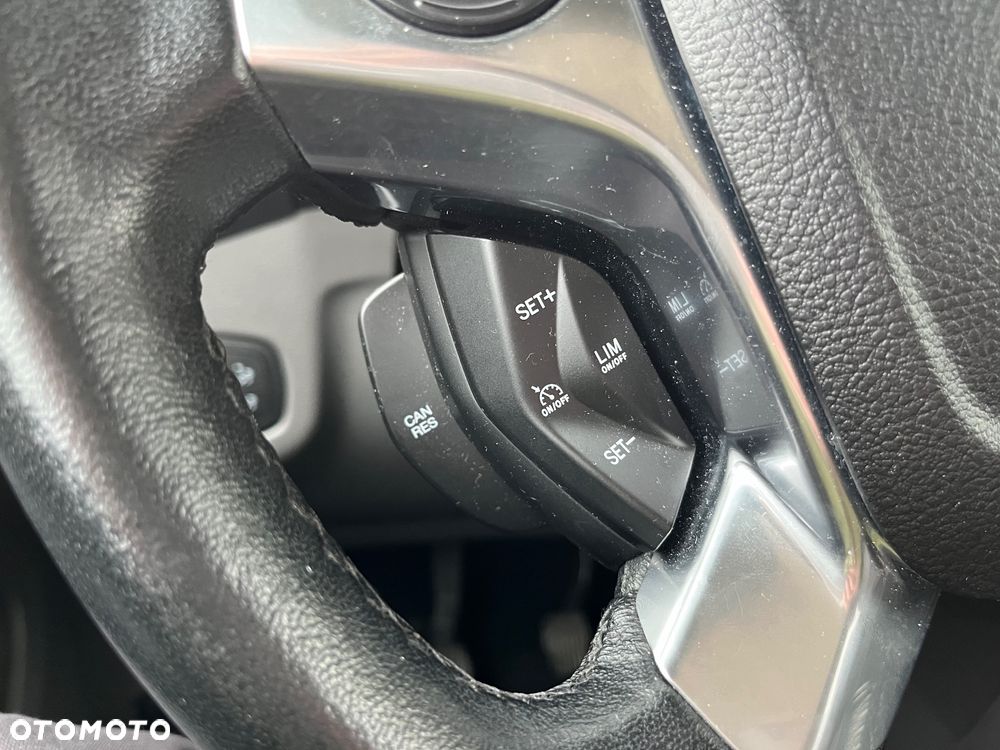Ford Tourneo Connect 1.5 EcoBlue Titanium - 21