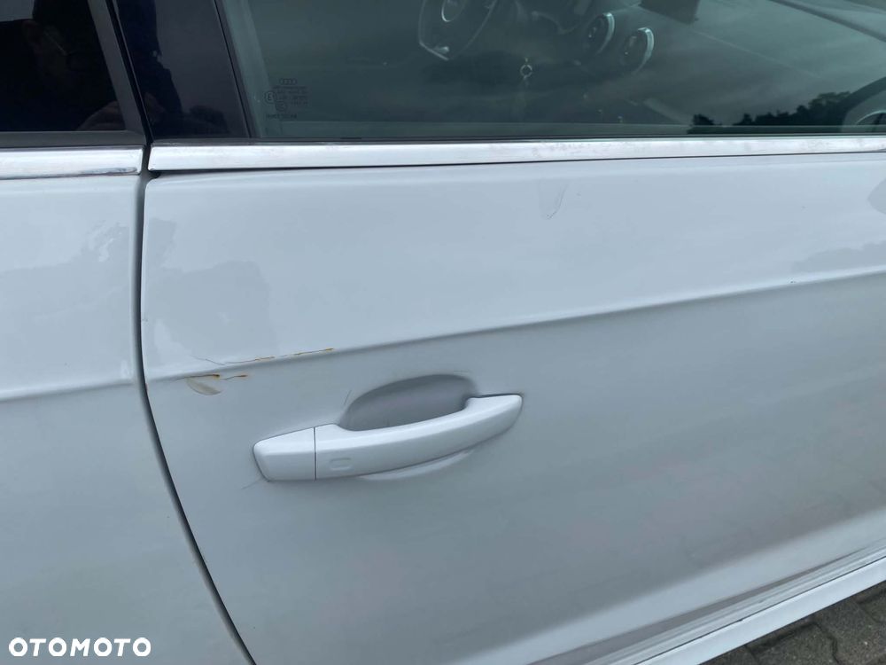 Audi A3 3-drzwiowe 2.0 TDI clean diesel Ambiente - 18