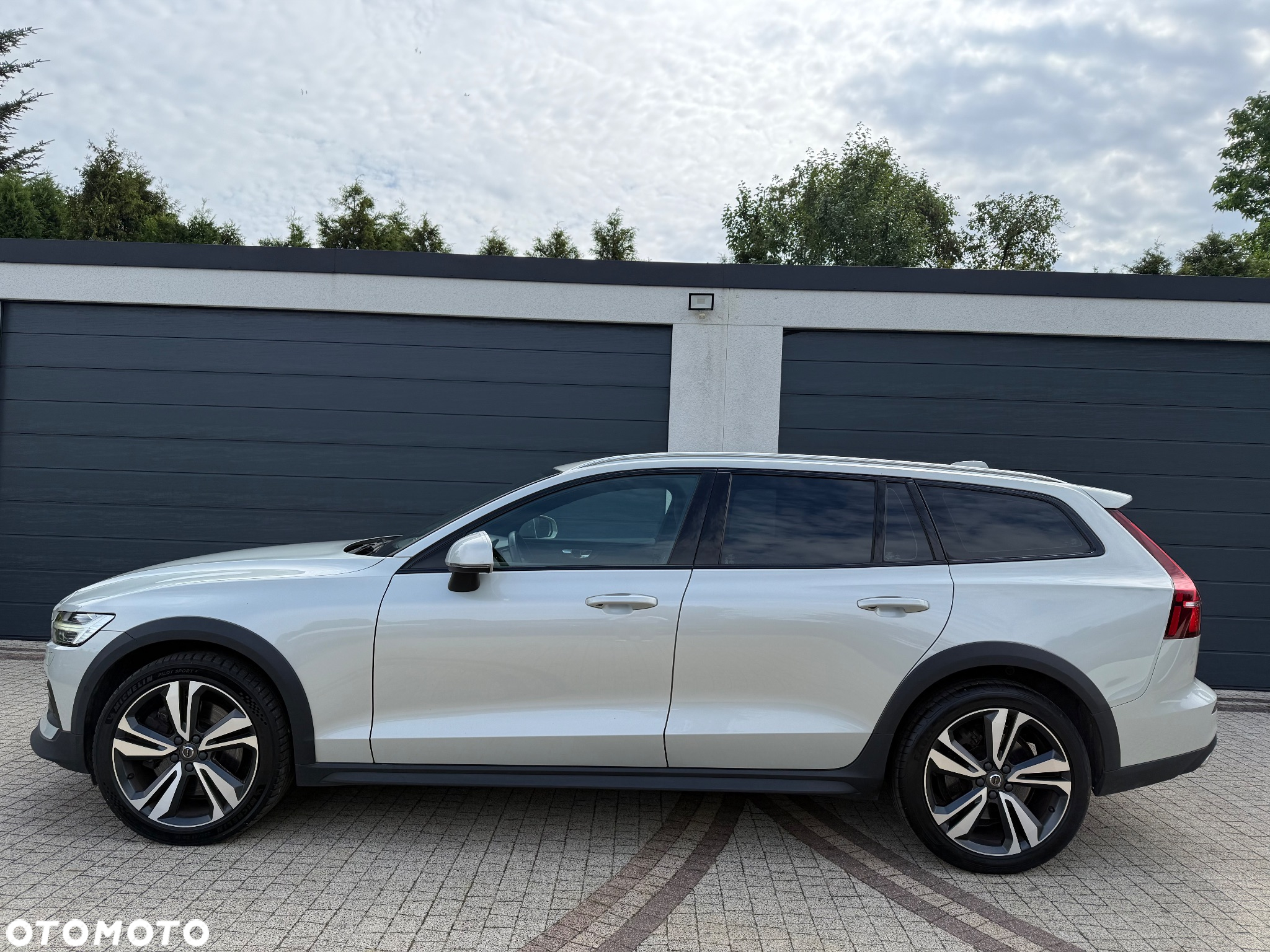 Volvo V60 Cross Country D4 AWD Geartronic Pro - 15