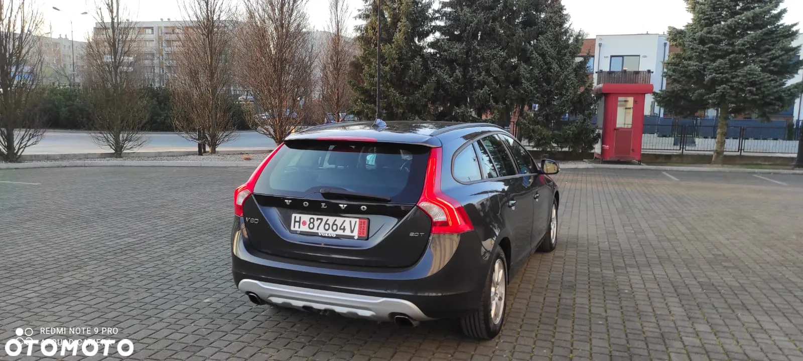 Volvo V60 2.0T Geartronic Powershift Kinetic - 19