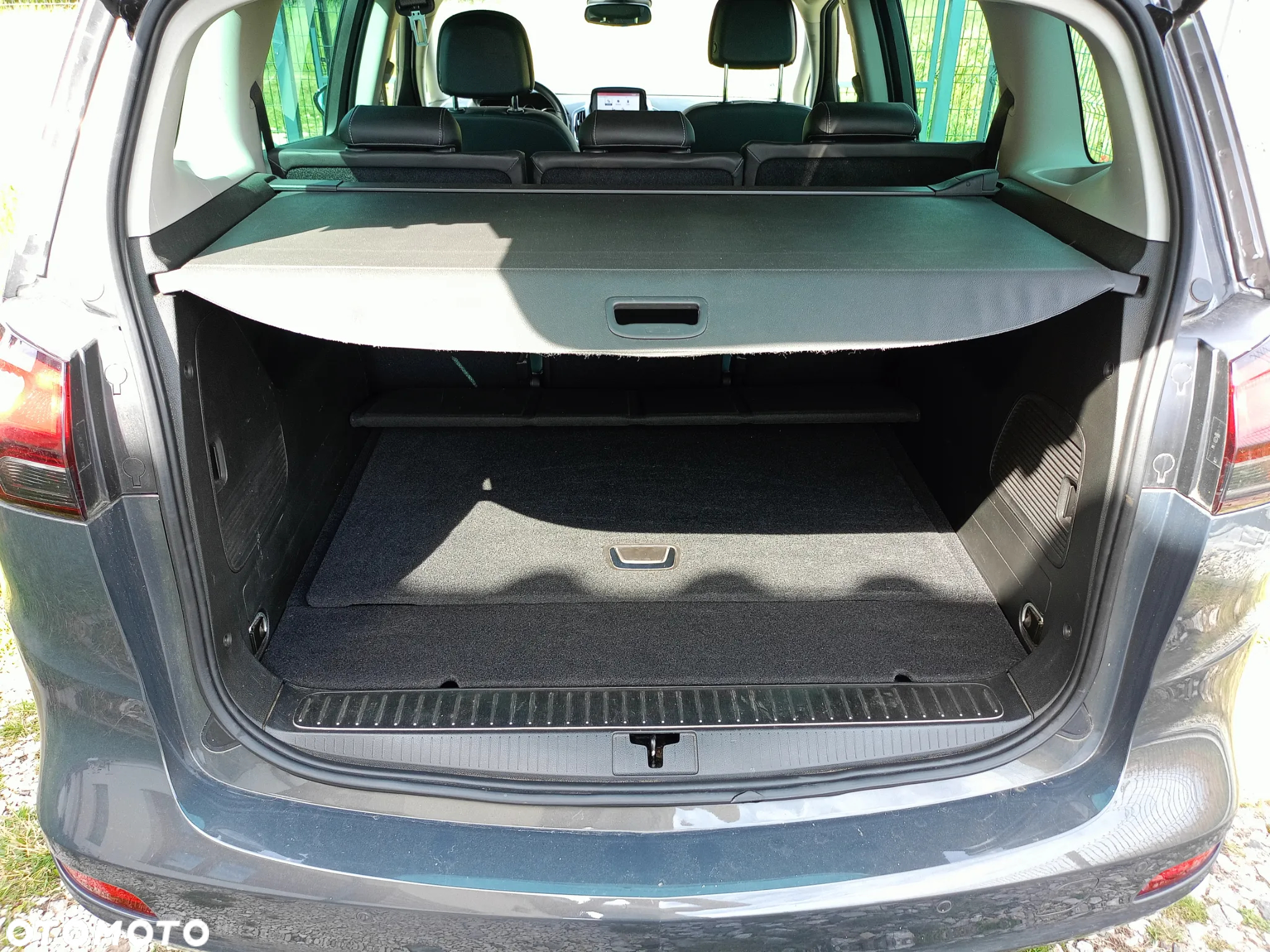 Opel Zafira 1.4 T Cosmo - 25
