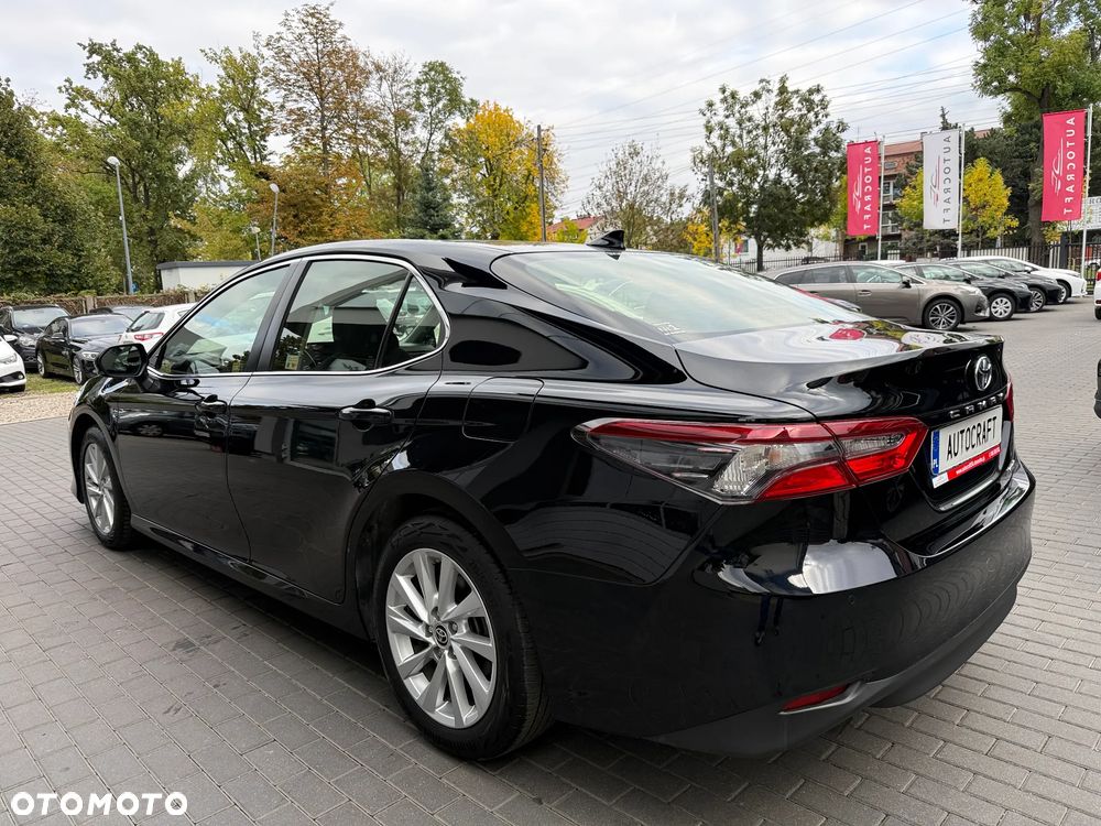 Toyota Camry 2.5 Hybrid Comfort CVT - 26