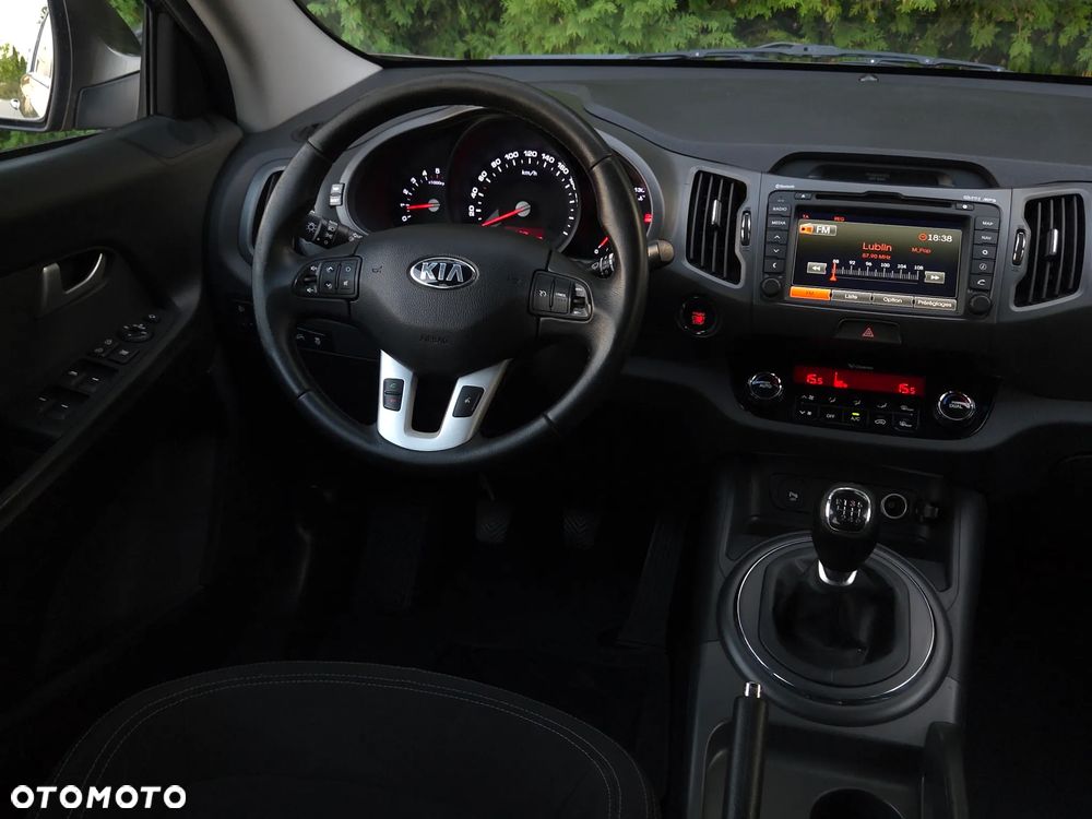 Kia Sportage 1.7 CRDI 2WD ISG Dream-Team Edition - 24