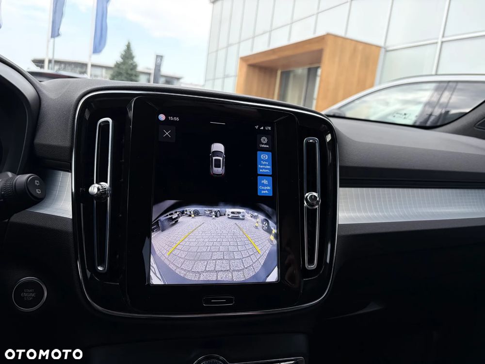 Volvo XC 40 B3 Plus Dark - 13