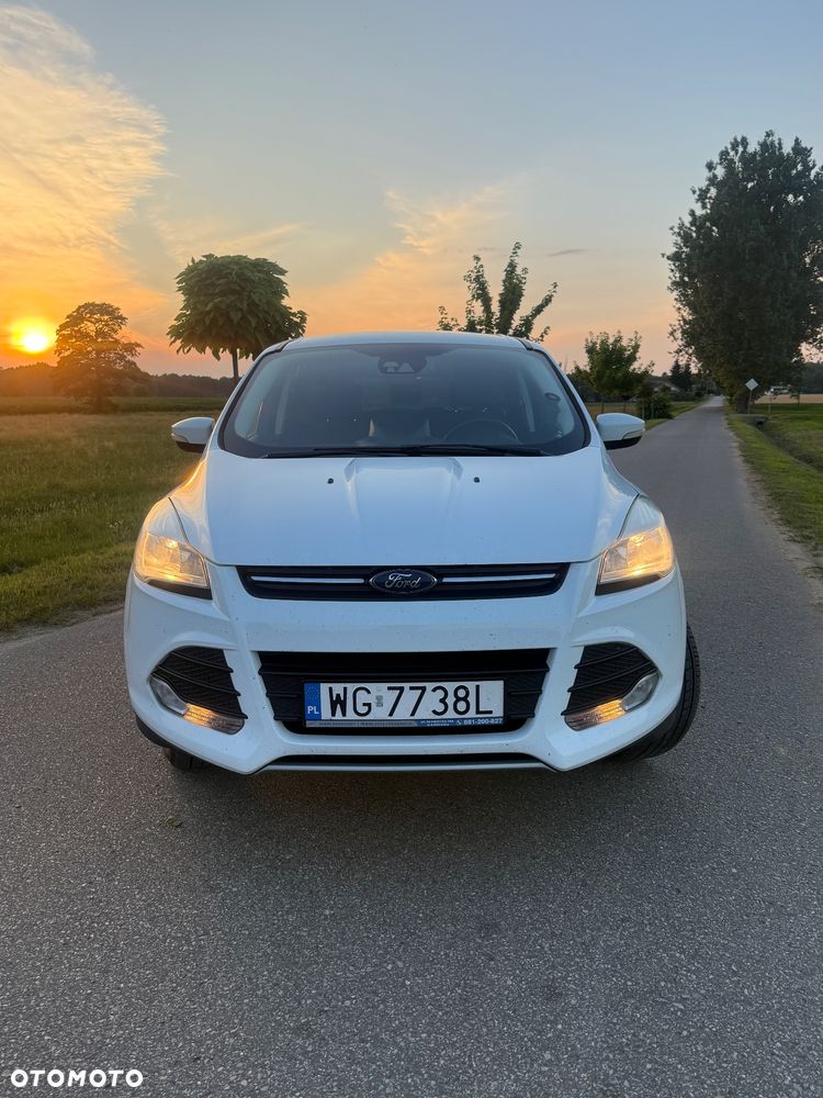 Ford Kuga - 2