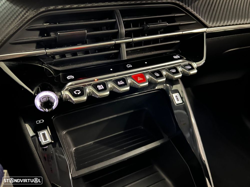 Peugeot 208 1.2 PureTech Active Pack - 20