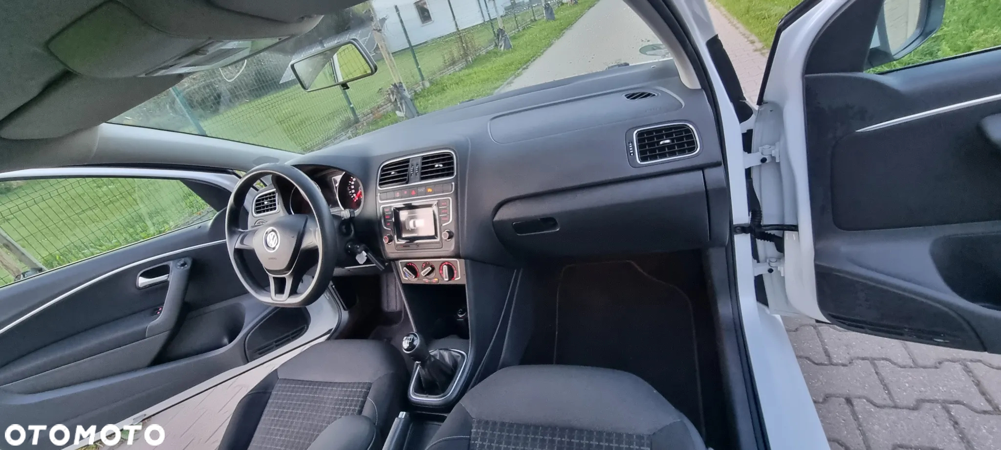 Volkswagen Polo - 22