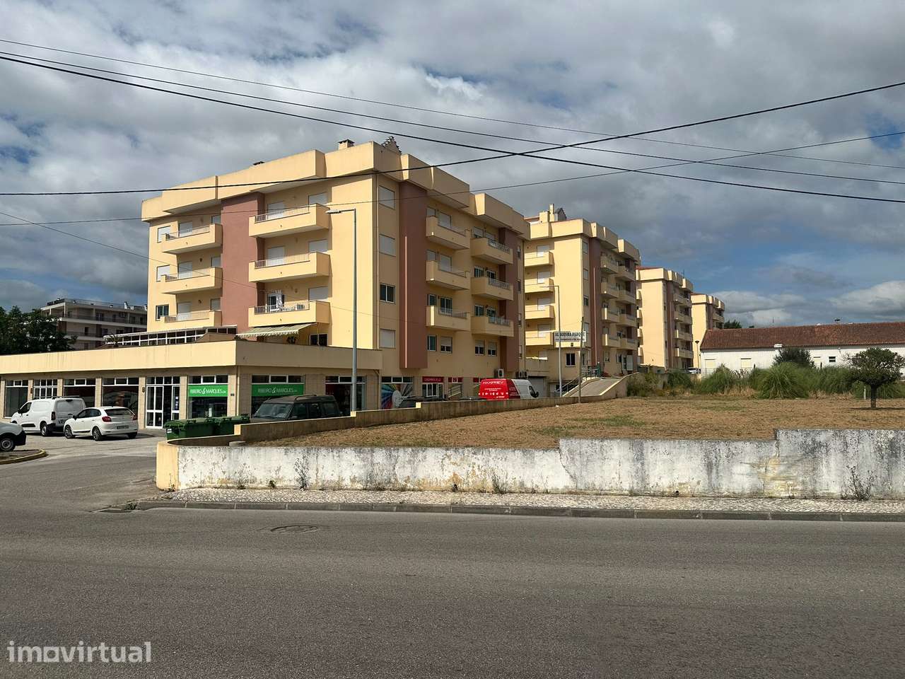Apartamento tipologia T3 em condomínio fechado - Grande imagem: 3/26