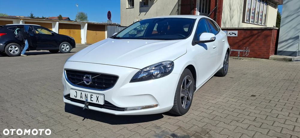 Volvo V40 - 1