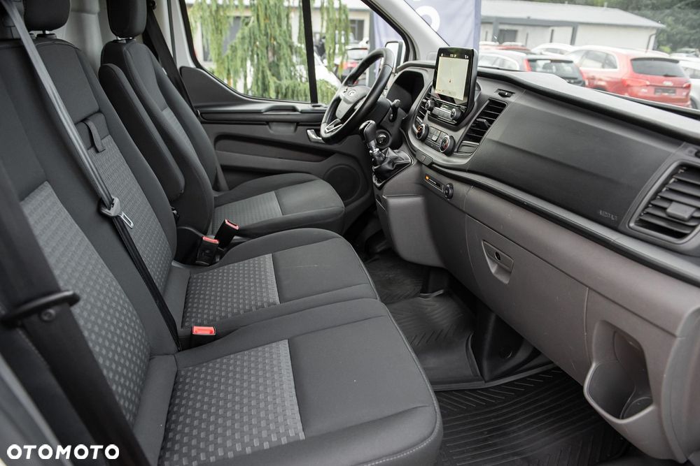 Ford Transit Custom - 24