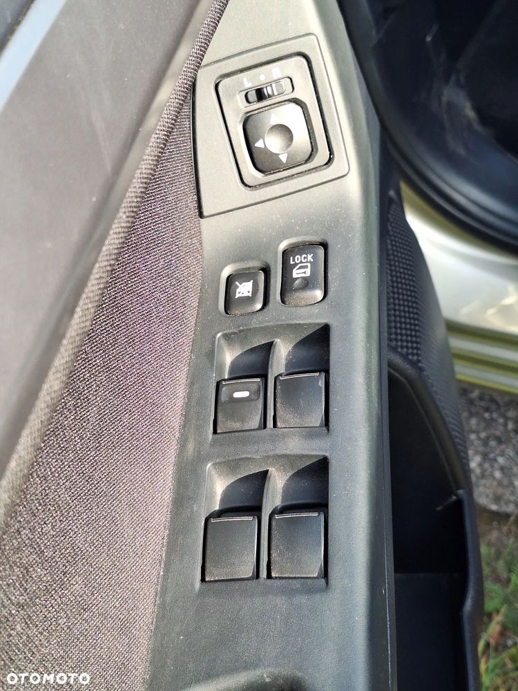 Mitsubishi Lancer 1.5 Invite - 35