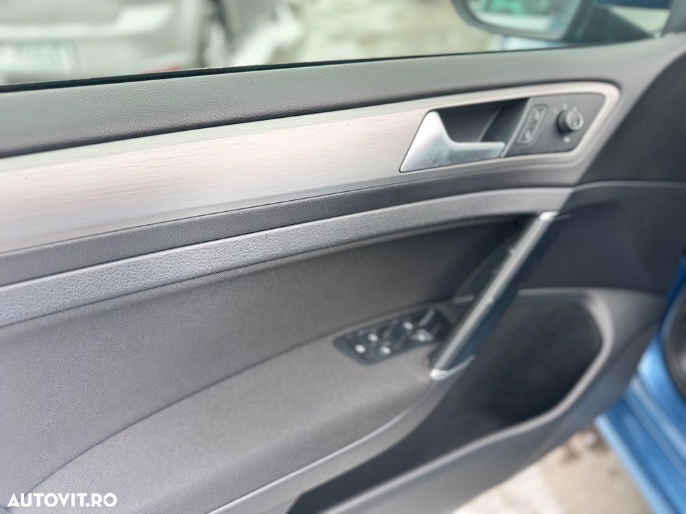 Volkswagen Golf 1.4 TSI BlueMotion Technology Comfortline - 12