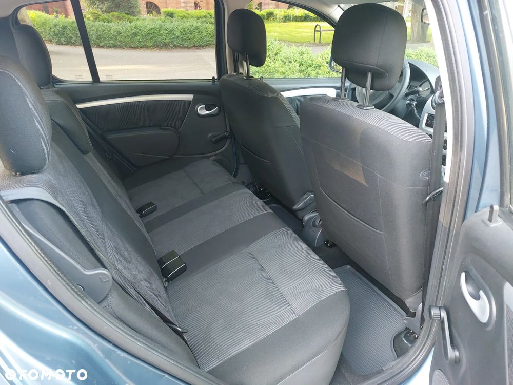 Dacia Sandero 1.4 MPI Laureate - 9