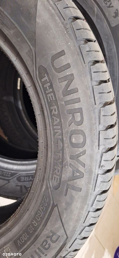 Opony Uniroyal RainExpert 5 – 225/60 R18 100V - 14