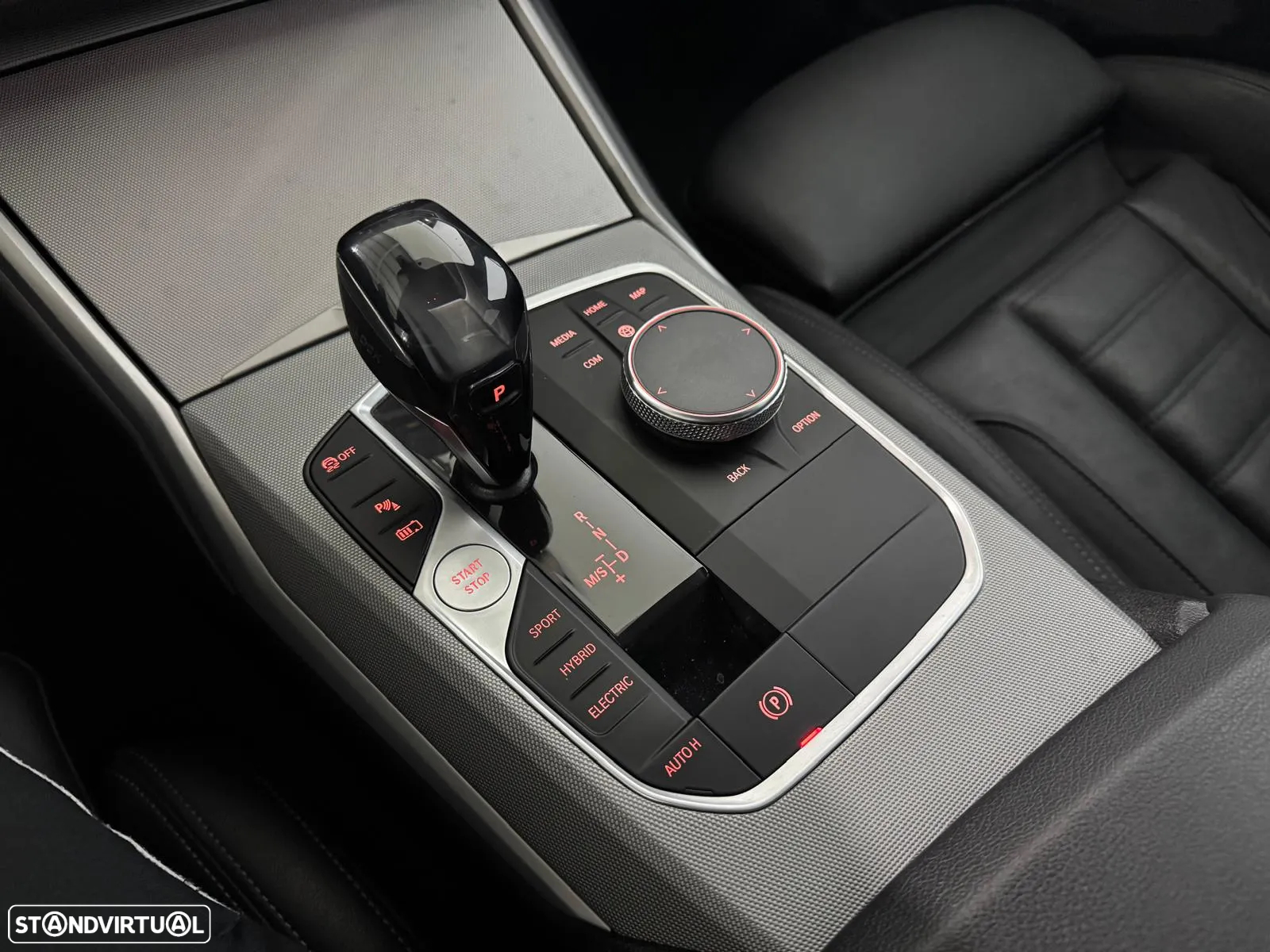 BMW 330 e Auto - 25
