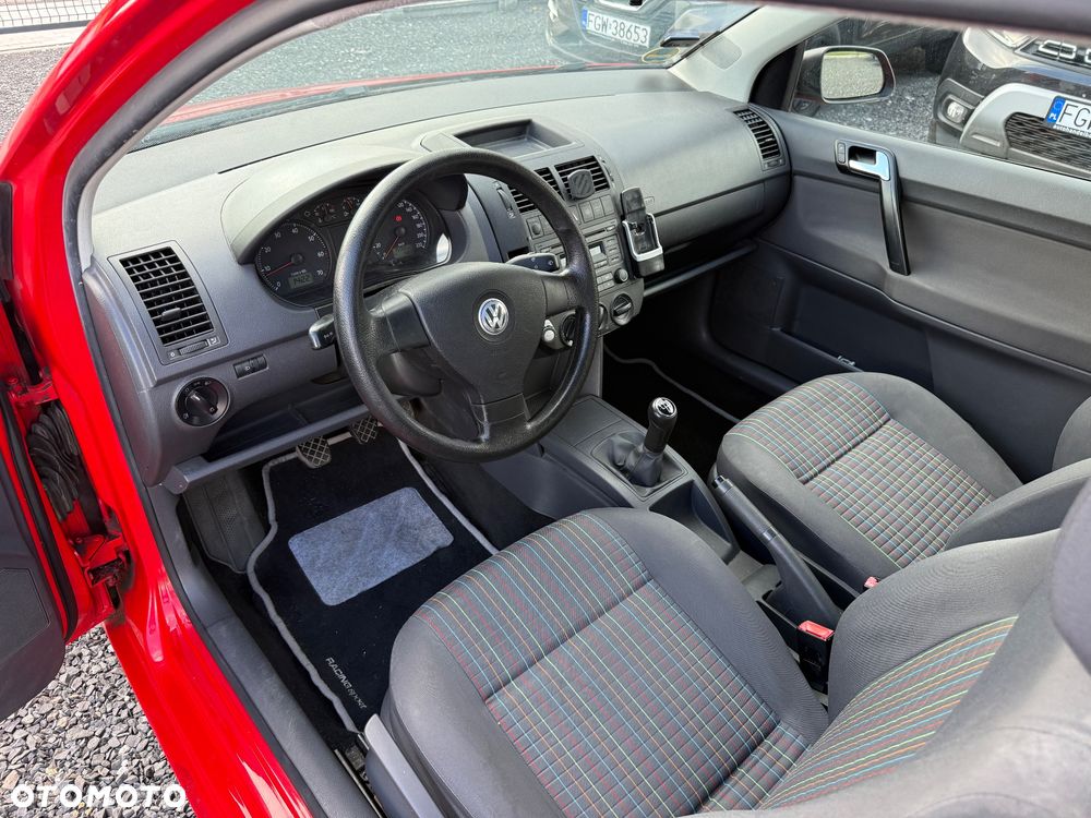 Volkswagen Polo 1.4 Trendline - 16