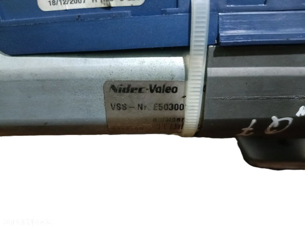 AUDI Q7 4L 05-15 r. siłownik klapy bagażnika PRAWY 4F9959946  * - 6