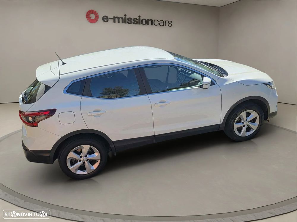 Nissan Qashqai 1.5 dCi TEKNA+ - 6