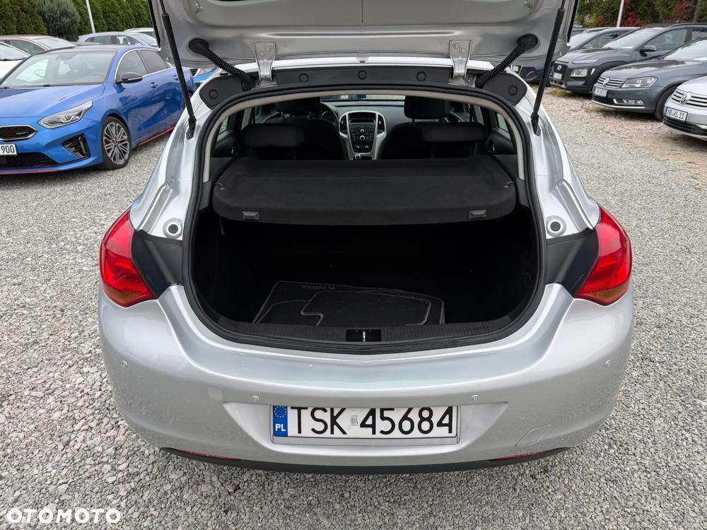 Opel Astra - 33