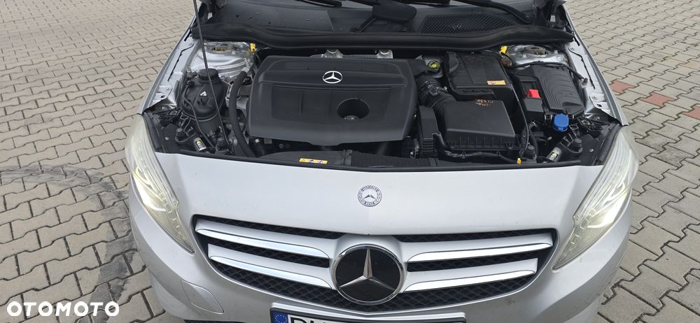 Mercedes-Benz Klasa A 180 CDI (BlueEFFICIENCY) - 16