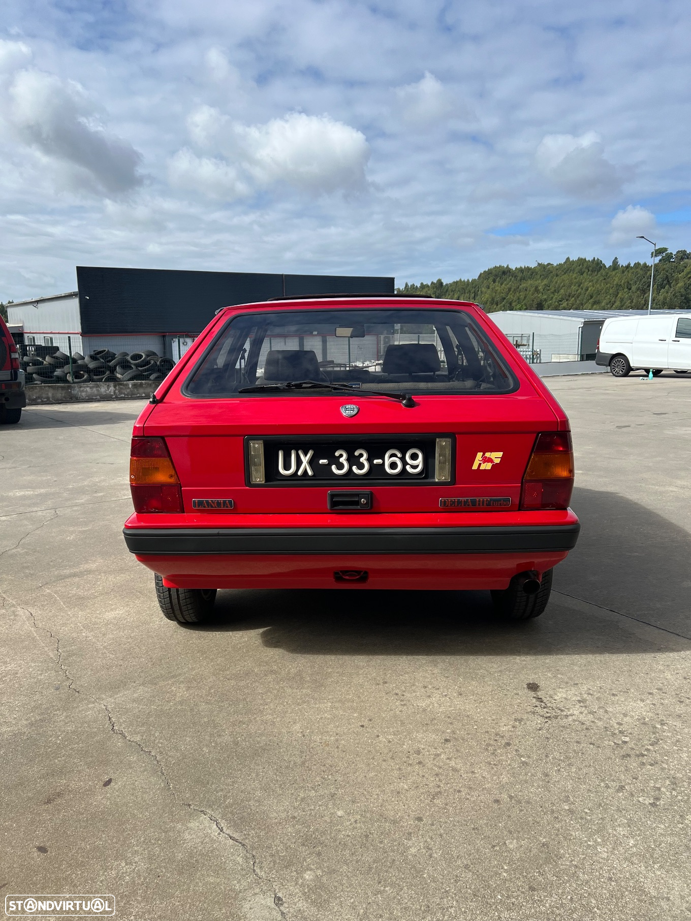 Lancia Delta 1.6 HF Turbo - 8