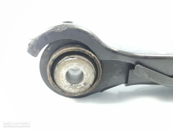 Braço Suspensao Tras Esq Mercedes-Benz C-Class (W204) - 4