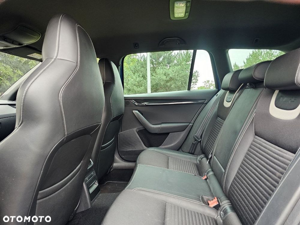Skoda Octavia 2.0 TSI (Green tec) DSG RS - 22